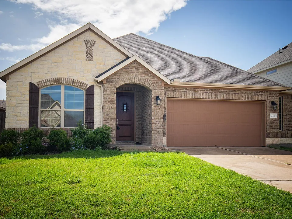 311 Lockridge Hill Ln