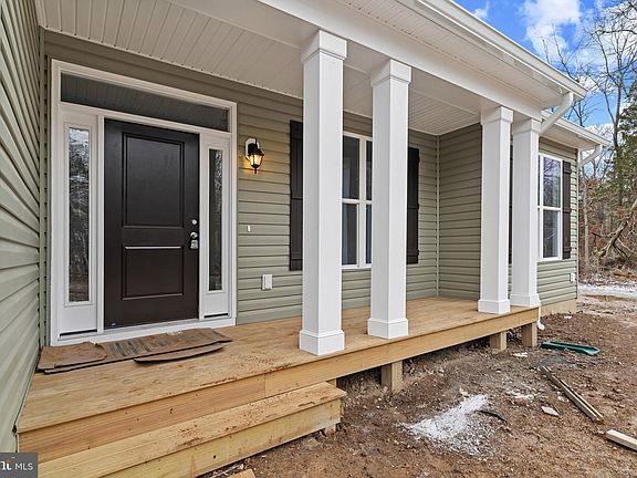 4th image of 6735 Beverly Rd