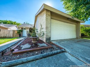 9843 Meadow Way, Converse, TX 78109