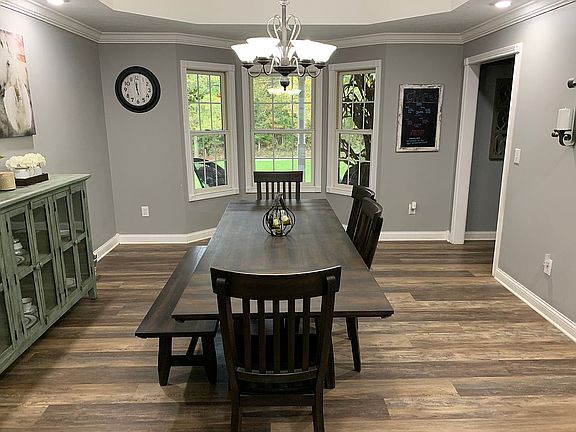 Dining room table