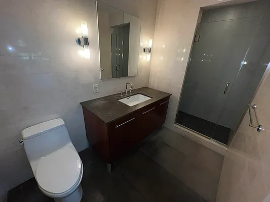 Rented by Oxford Property Group | media 35