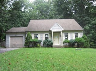 160 Maranatha Dr, Coatesville, PA 19320