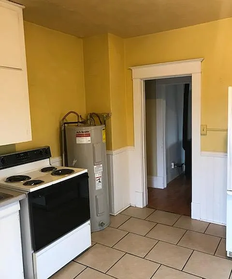 630 W Augusta Ave #2 — Photo 8