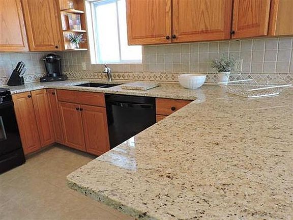 5th image of 535 W Donald Dr