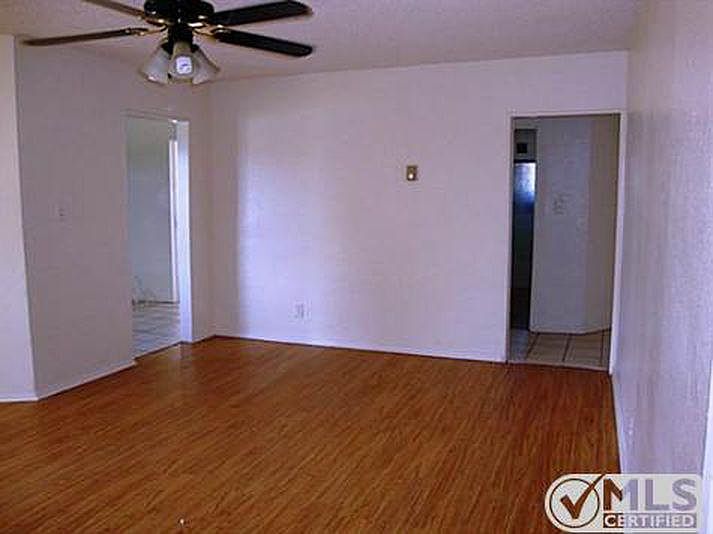 2nd image of 1124 Imperial Beach Blvd
