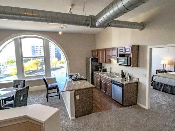 William Brown Lofts, 226 S Main St #36, Rockford, IL 61101