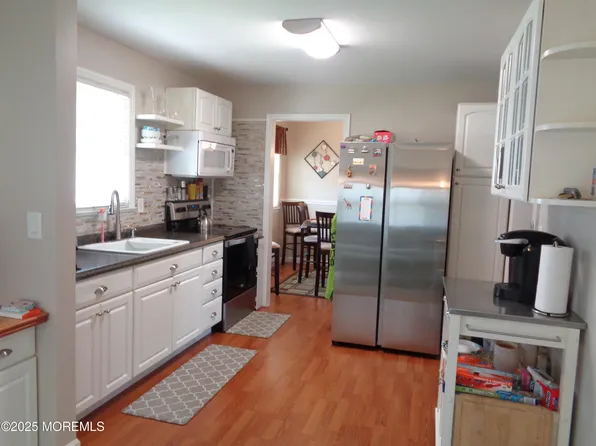 19 Falmouth Avenue, Whiting, NJ 08759