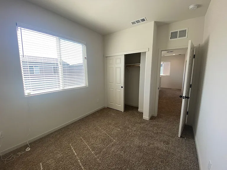6824 Mangosteen Ln — Photo 11