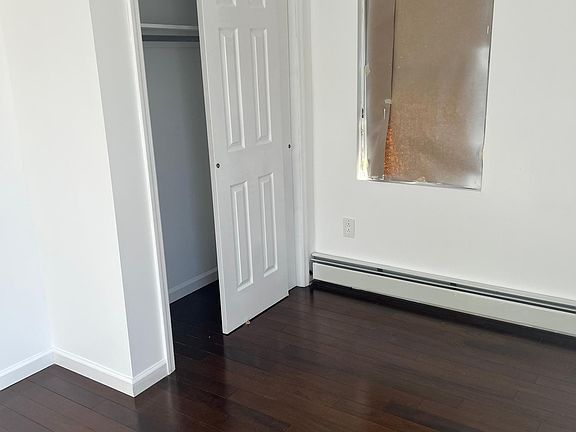 2nd image of 119-10 191st St