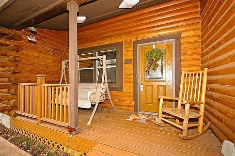 3rd image of 98 Highland Manor Ct S