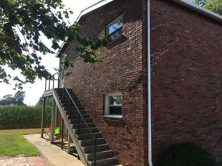 305 W Monroe St #3 — Photo 7