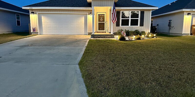 1st image of 4392 White Cedar Ct