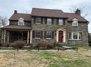 1358 Indian Creek Dr, Wynnewood, PA 19096