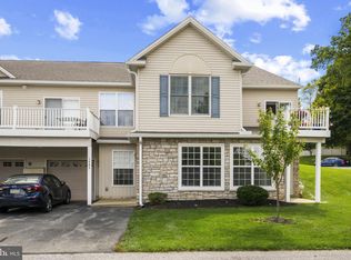 1208 Crestview Ln, Stewartstown, PA 17363