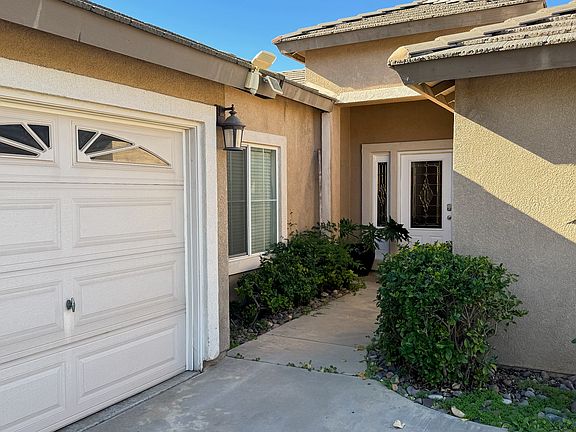 4th image of 12944 Rhonda Fleming Ct