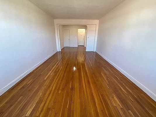 3rd image of 93-10 Queens Blvd #5F
