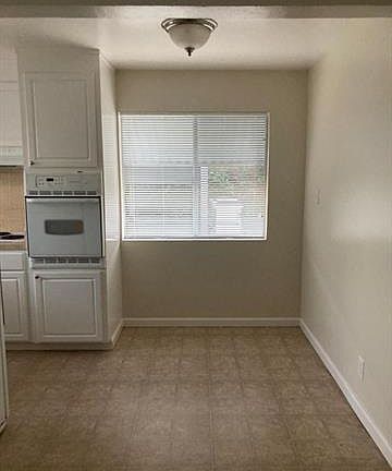 5th image of 519 Northlake Dr APT 1