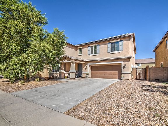 2nd image of 724 W Desert Glen Dr
