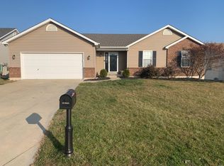 621 Glen Eagle Dr, Troy, MO 63379