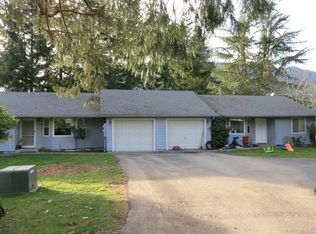 625 Broadway St, Rogue River, OR 97537