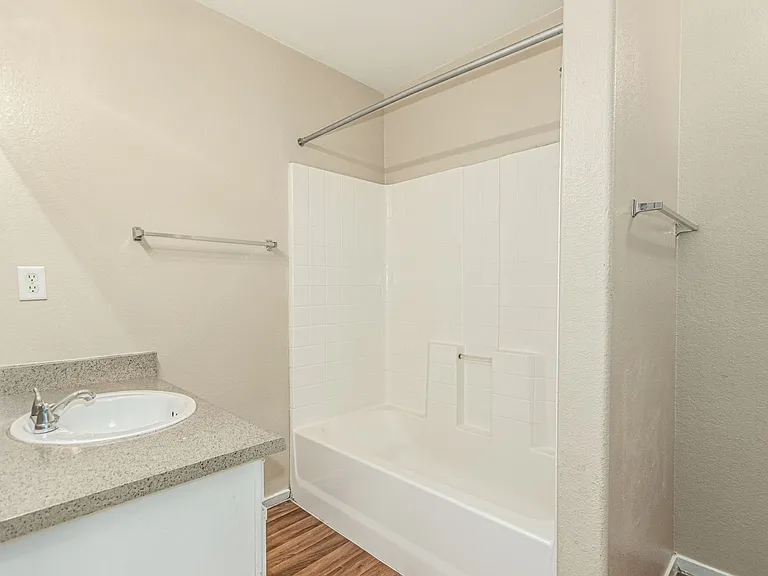 3873 Soda Springs Dr — Photo 20