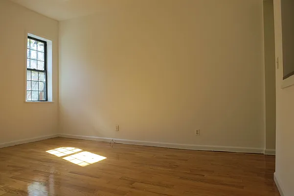 Rented by GPA Realty | media 44