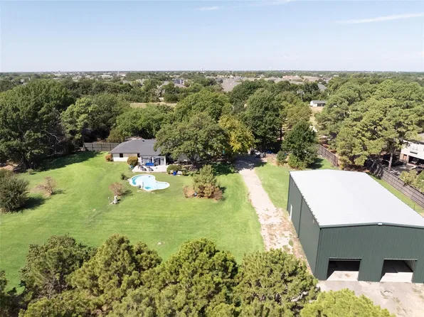 440 Holly Ln, Lucas, TX 75002