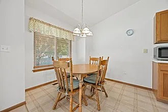 205 Woodlet Ln — Photo 6