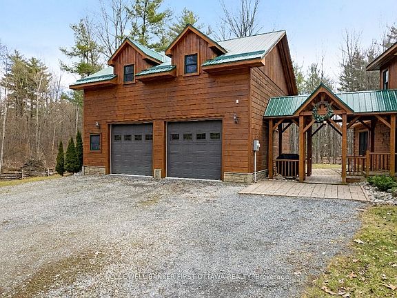 3rd image of 145 Mallens Rd