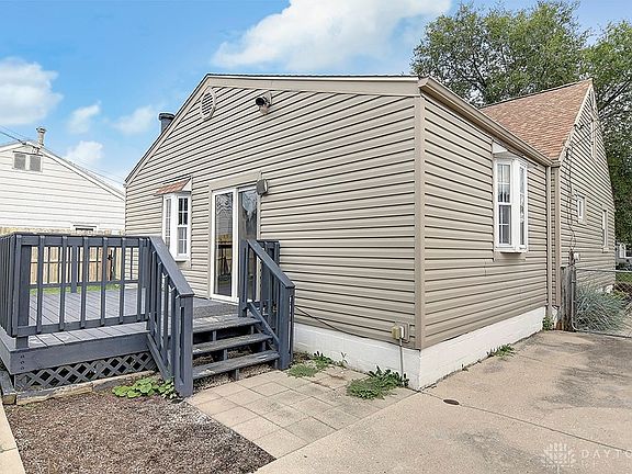 4th image of 2105 Mershon Ave