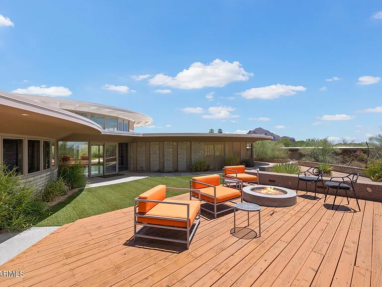 6111 N Palo Cristi Rd — Photo 36