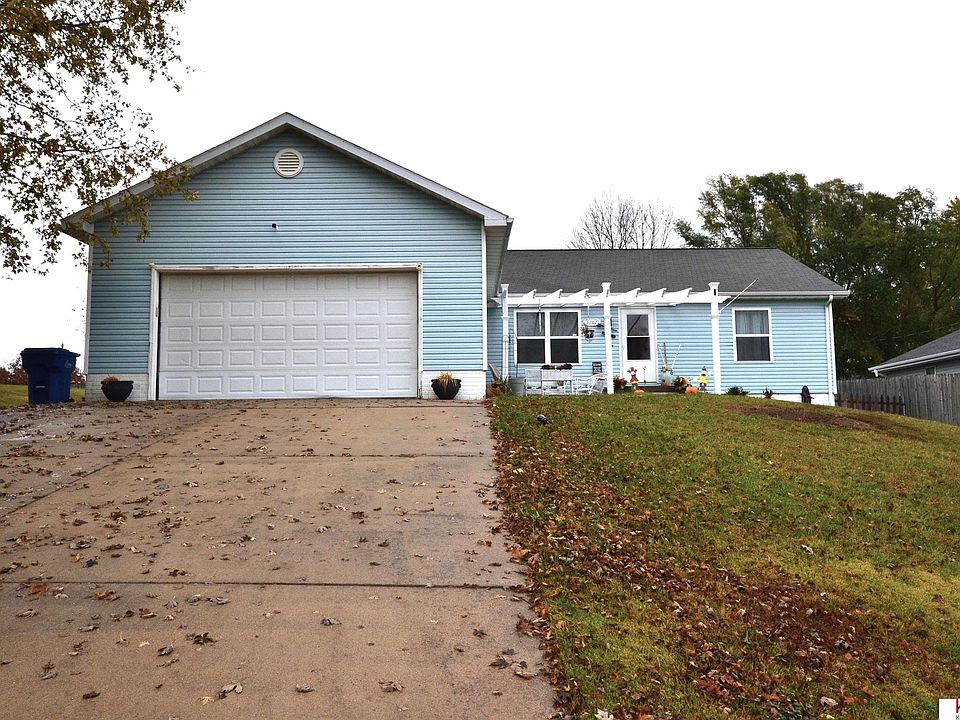 1st image of 9707 Clubhouse Cir