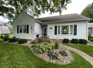 414 N 4th St, Greene, IA 50636