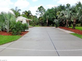 3023 Belle Of Myers Rd, Labelle, FL 33935