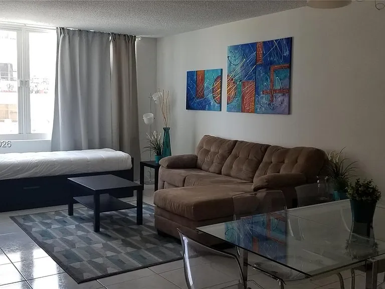 5401 Collins Ave #311 — Photo 16