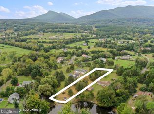 14 Lake Ridge Rd, Strasburg, VA 22657