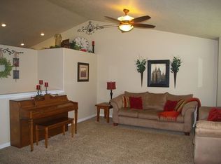 1052 Sawtooth St, Chubbuck, ID 83202