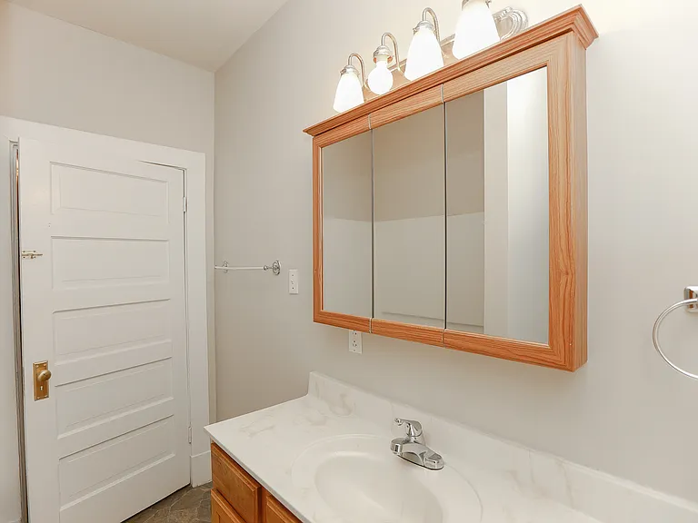 1439 Moultrie Ave #3 — Photo 6