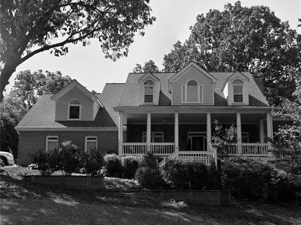 2936 Summitop Rd NE, Marietta, GA 30066