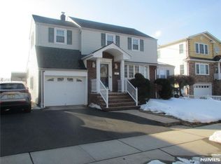 80 Carlton Ave, East Rutherford, NJ 07073