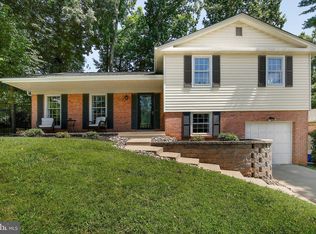 1612 Peacock Ln, Silver Spring, MD 20904