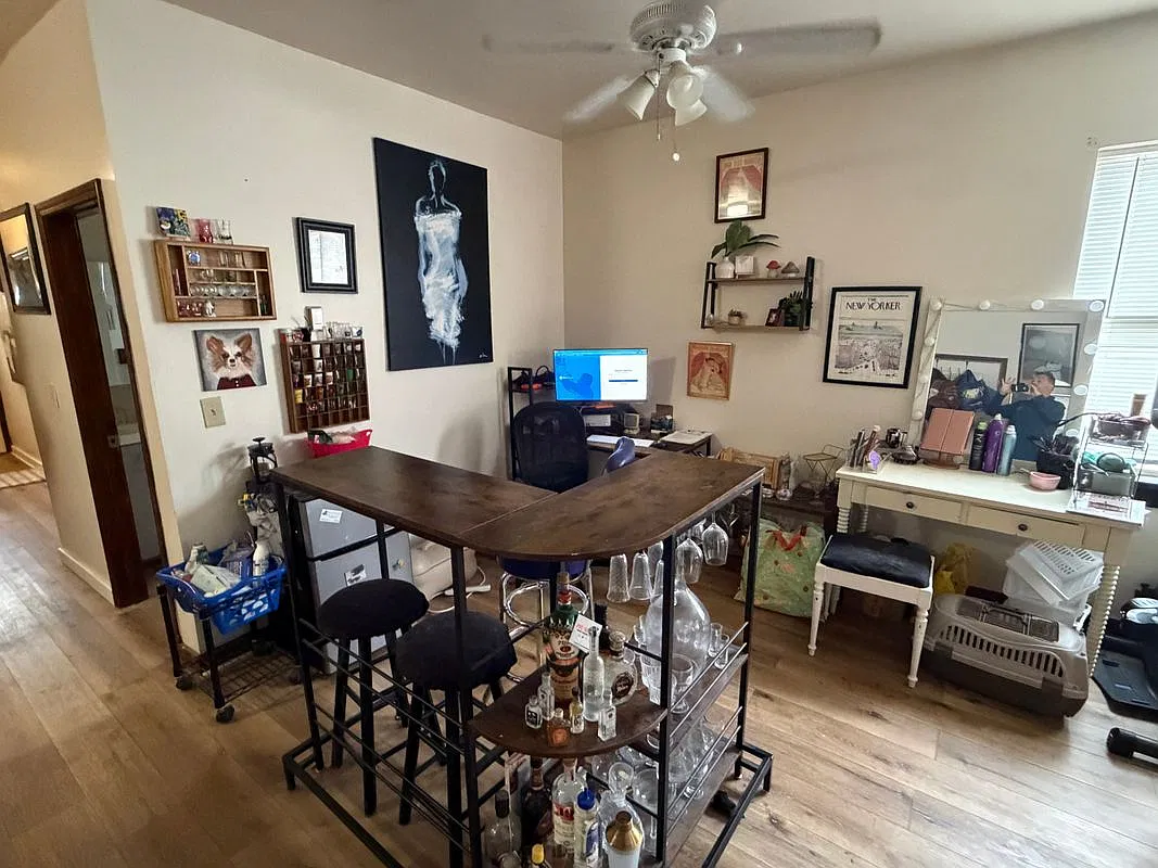 3 bed, 1.0 bath, 1125 sqft, $1,400 — Photo 3