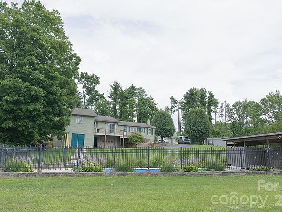 4th image of 102 Phillips Rd