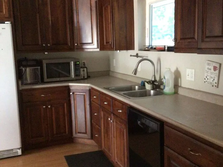 320 N 500 W — Photo 3