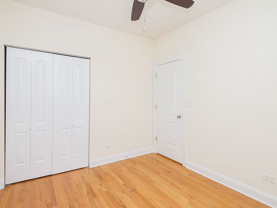 1st image of 2035-37 W Arthur Avenue N Seeley Avenue 2035 #6446-56-3E