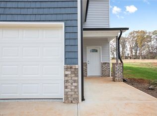 2486 Griffith Rd, Winston Salem, NC 27103