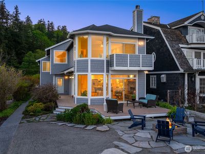 1882 Shore Avenue, Freeland, WA, 98249