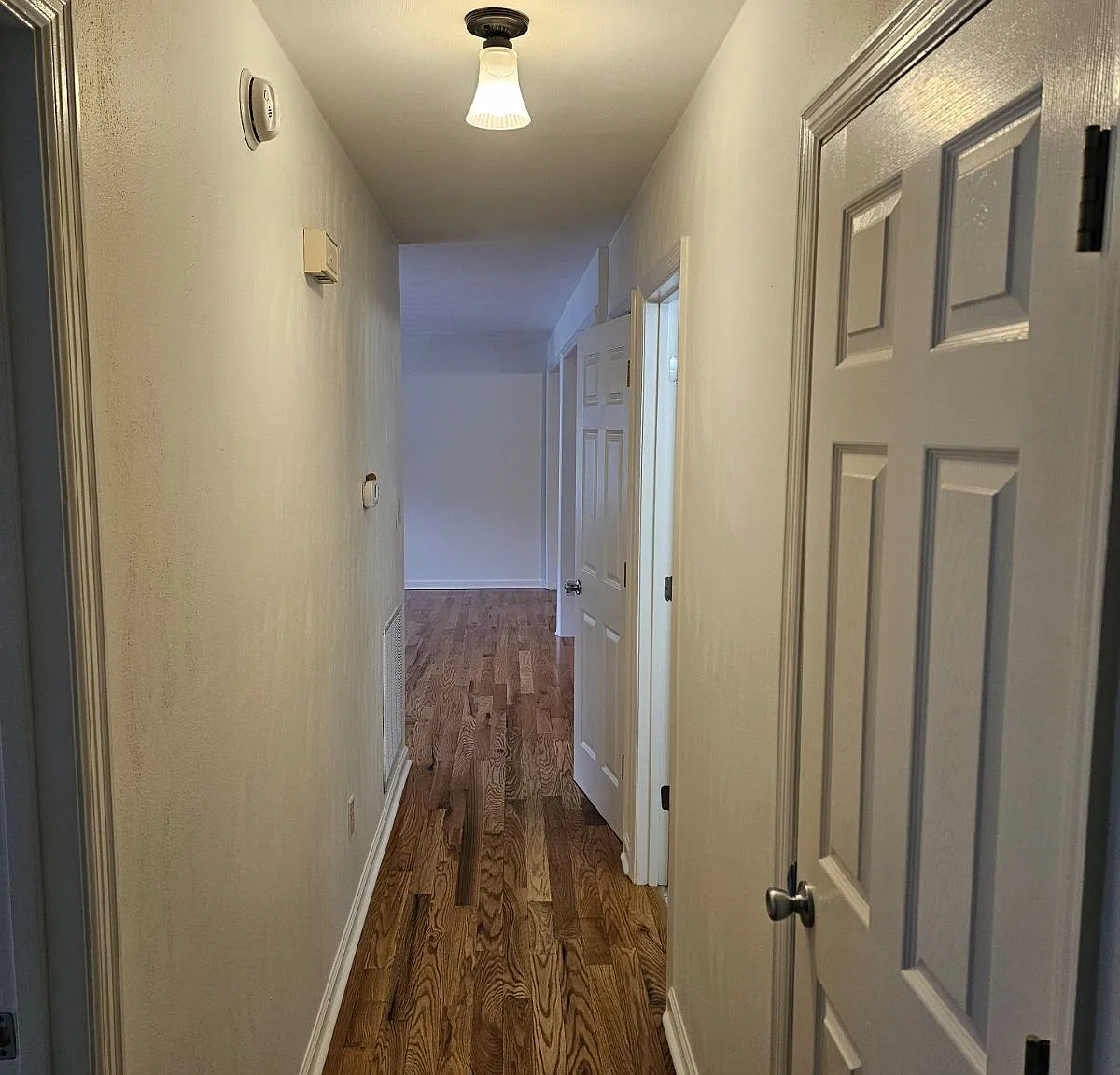 3 bed, 1428 sqft, $2,350 — Photo 4