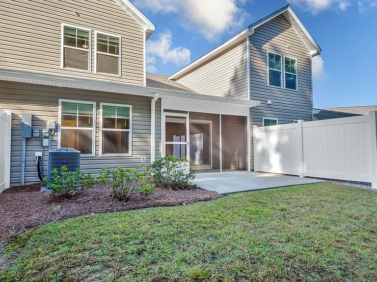 132 Machrie Loop #B — Photo 30