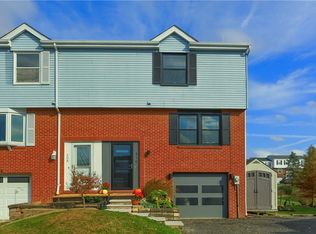 510 Hemlock Ct, Coraopolis, PA